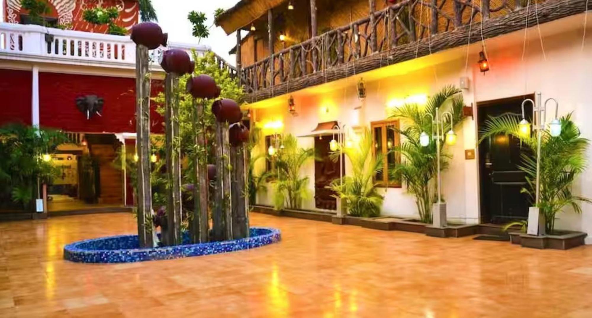 Heritage Hotel Лакхнау Екстер'єр фото