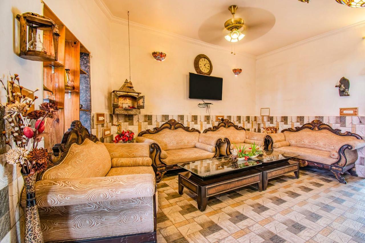 Heritage Hotel Лакхнау Екстер'єр фото