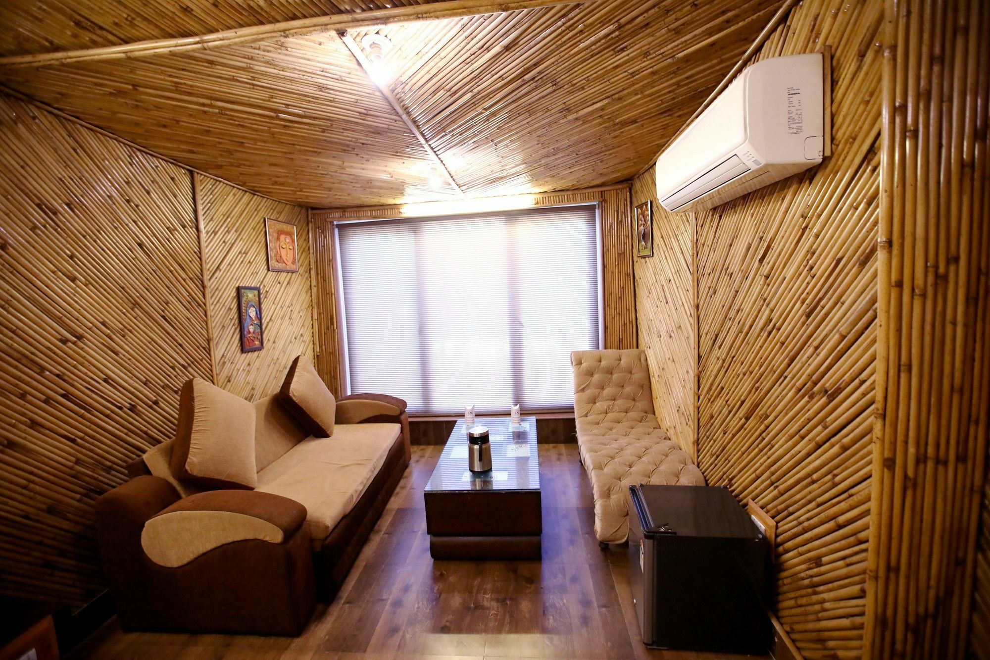 Heritage Hotel Лакхнау Екстер'єр фото