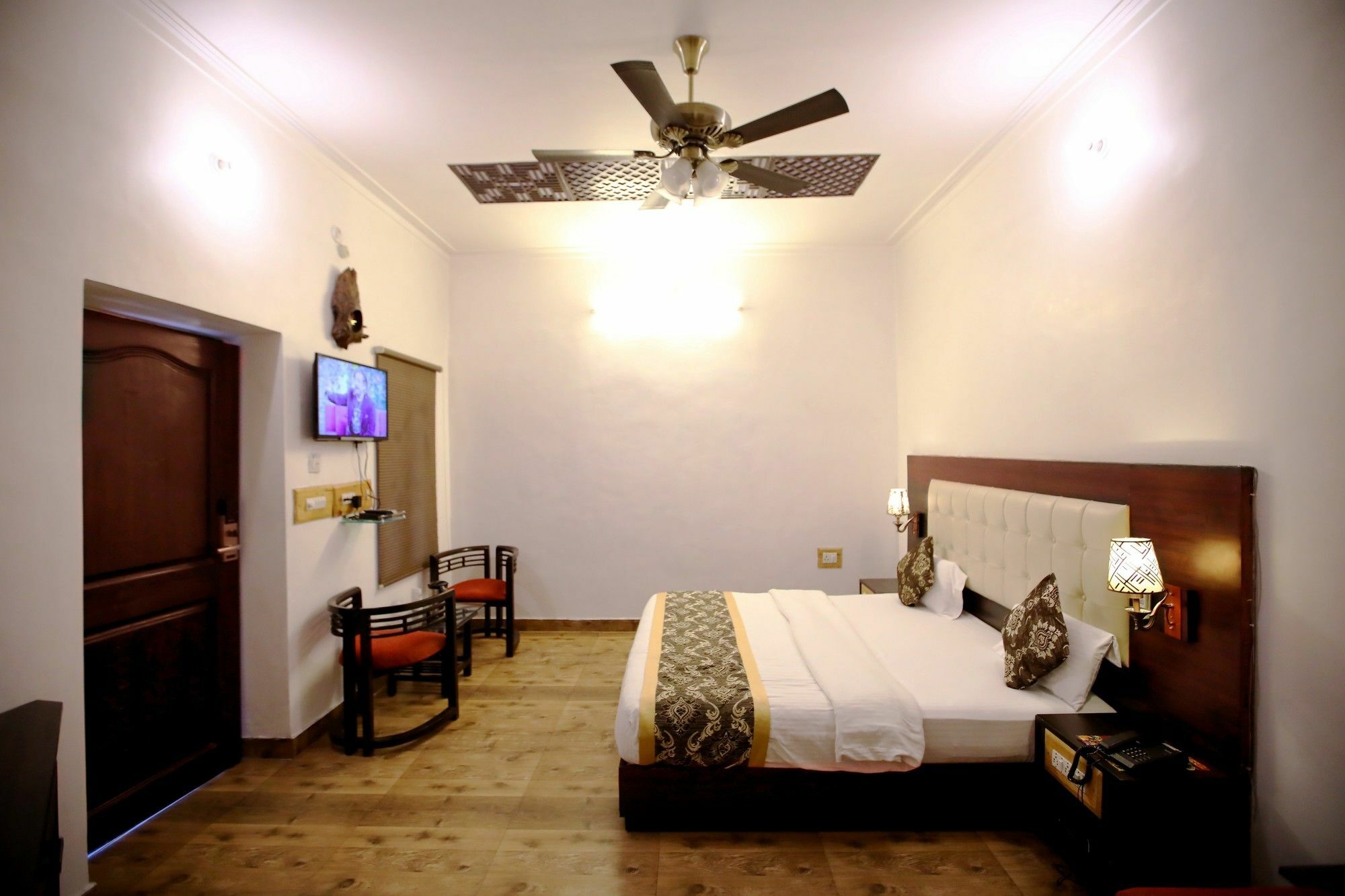 Heritage Hotel Лакхнау Екстер'єр фото